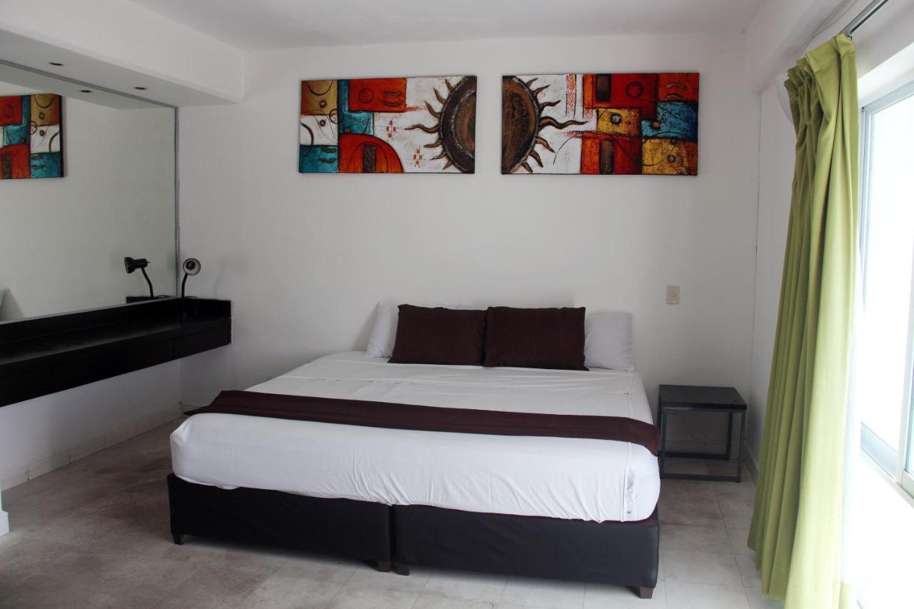Hotel & Hostal Casa De Luz Cancun Ngoại thất bức ảnh