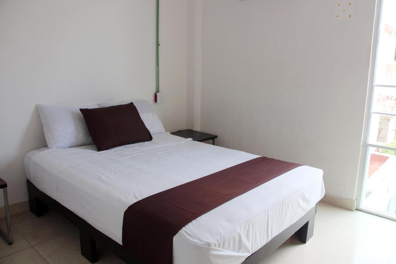 Hotel & Hostal Casa De Luz Cancun Ngoại thất bức ảnh